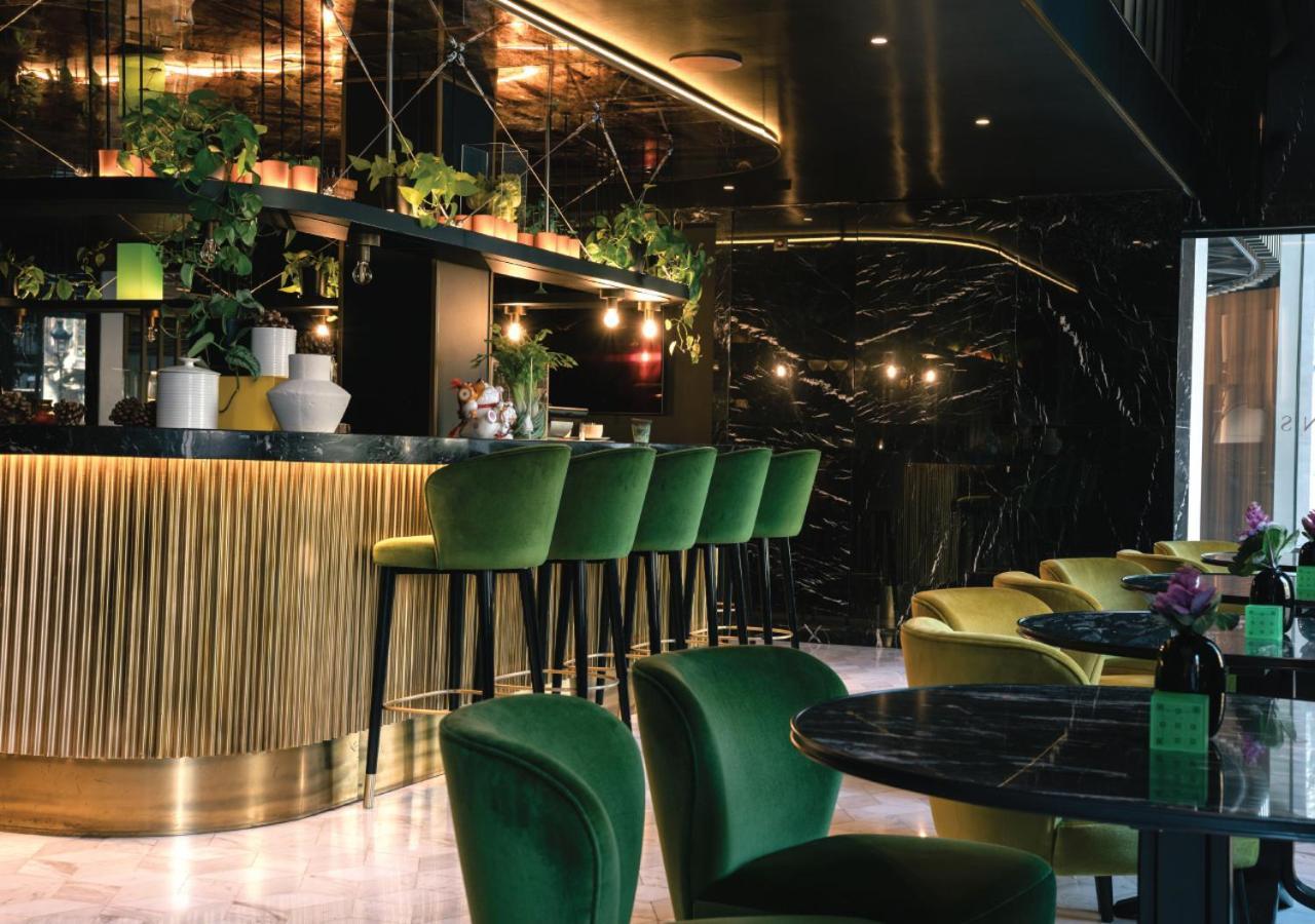 Hotell Almanac 5*