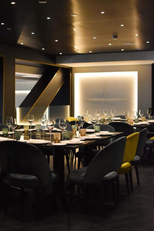 Almanac Hotell