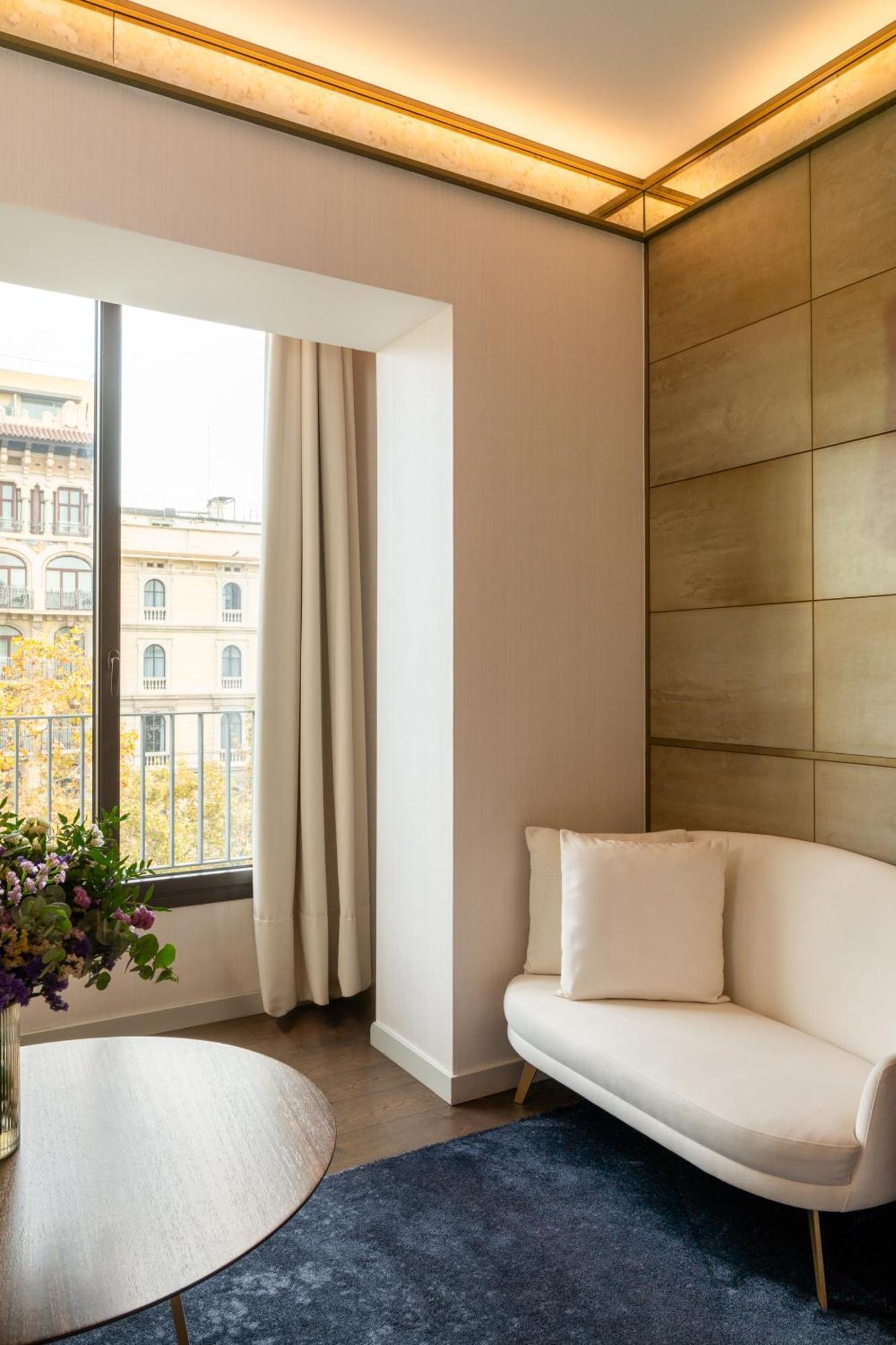 Hotell Almanac 5*