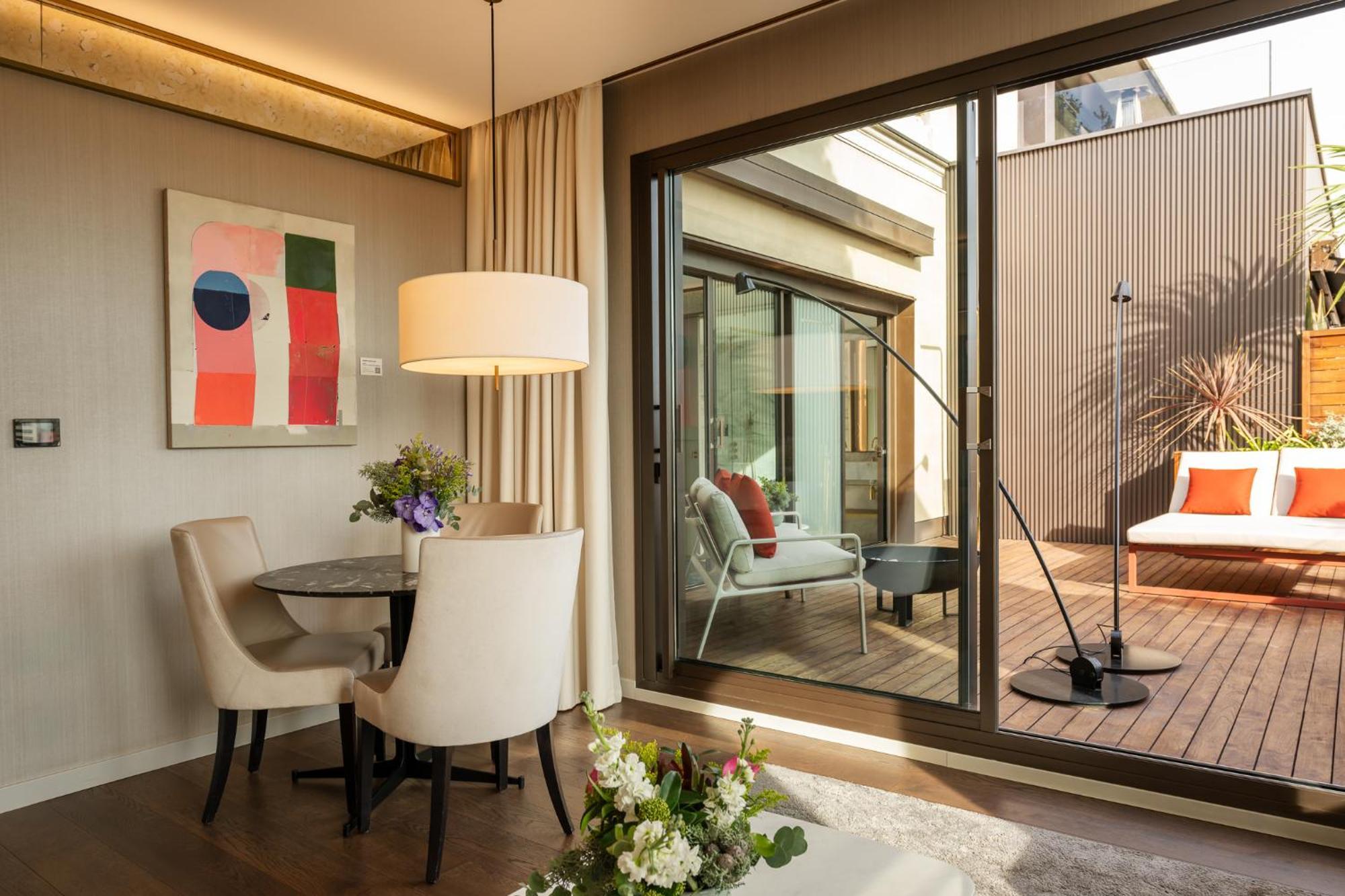 Almanac Hotell